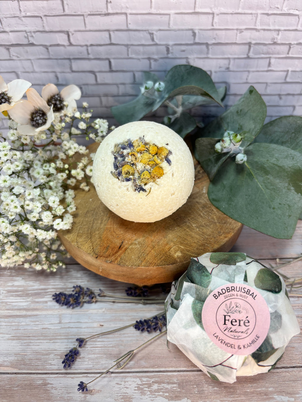 Bad Bruisbal.                            Zegen & Rust                     Lavendel & Kamille