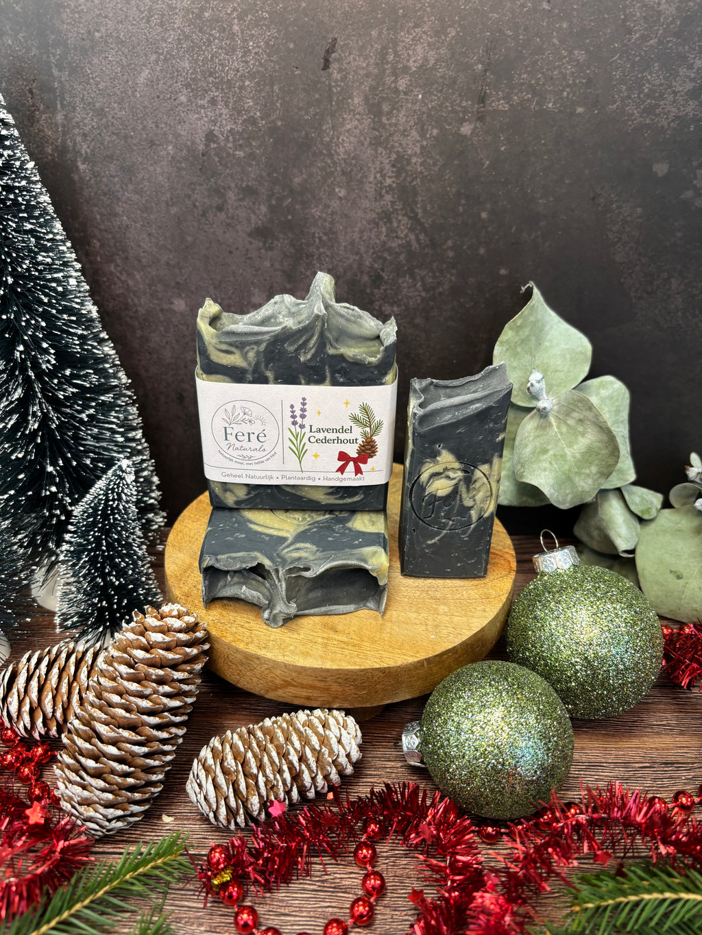 Lavendel Cederhout Zeep “Kerst”