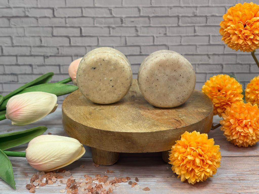 🌿 FERÉ NATURALS – SHAMPOOBARS
“Gekleurd Haar – Voeding & Bescherming”