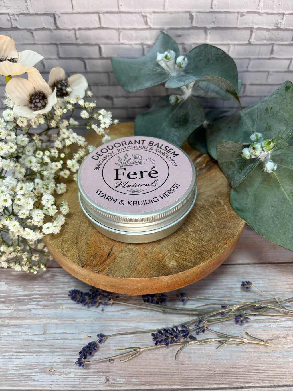 Deodorant  Balsem                 “Warm & Kruidig” Herfst.                              Bergamot, Patchouli, kardemom