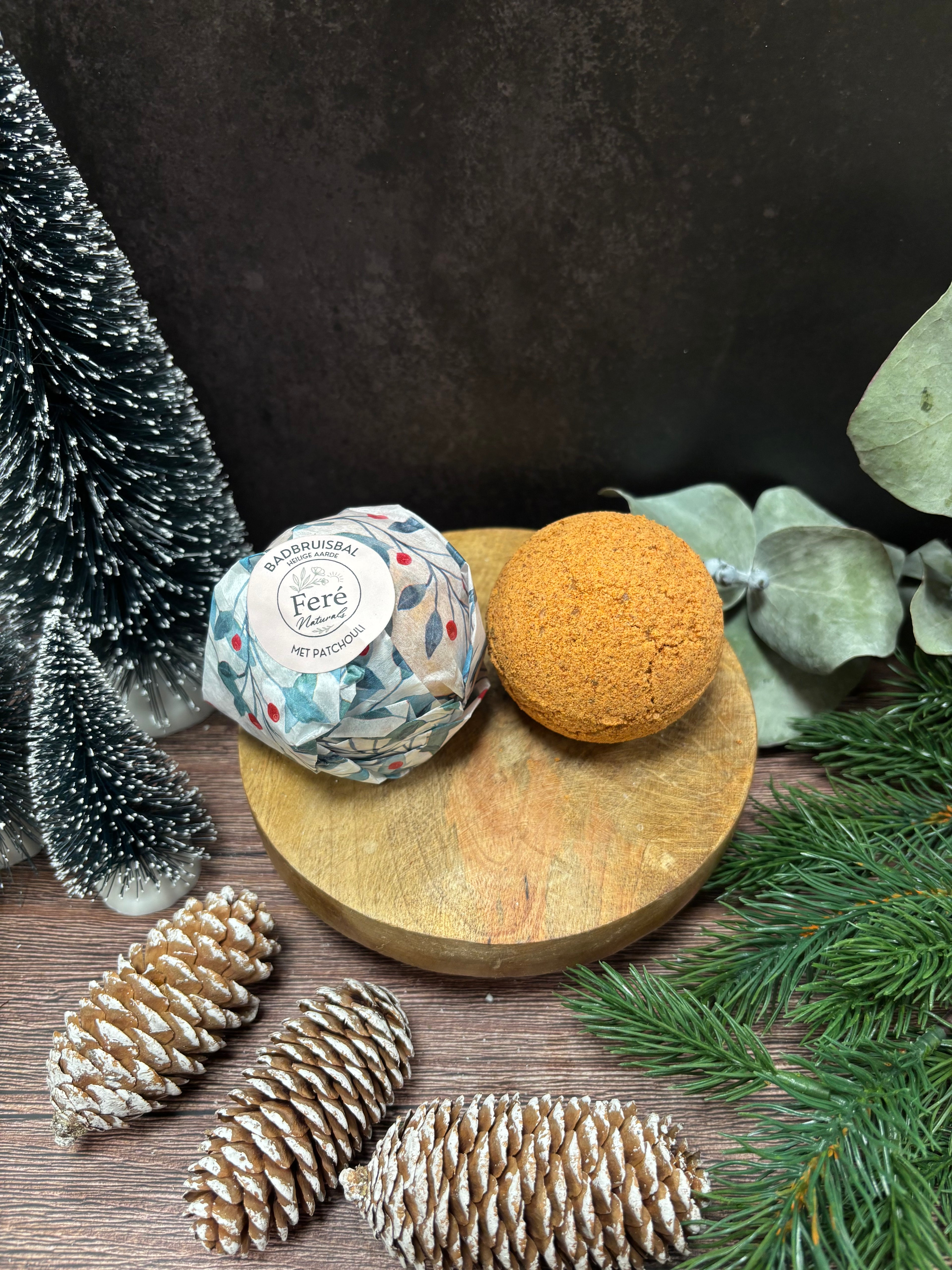 Badbruisbal “Heilige Aarde”. Patchouli & Sinaasappel