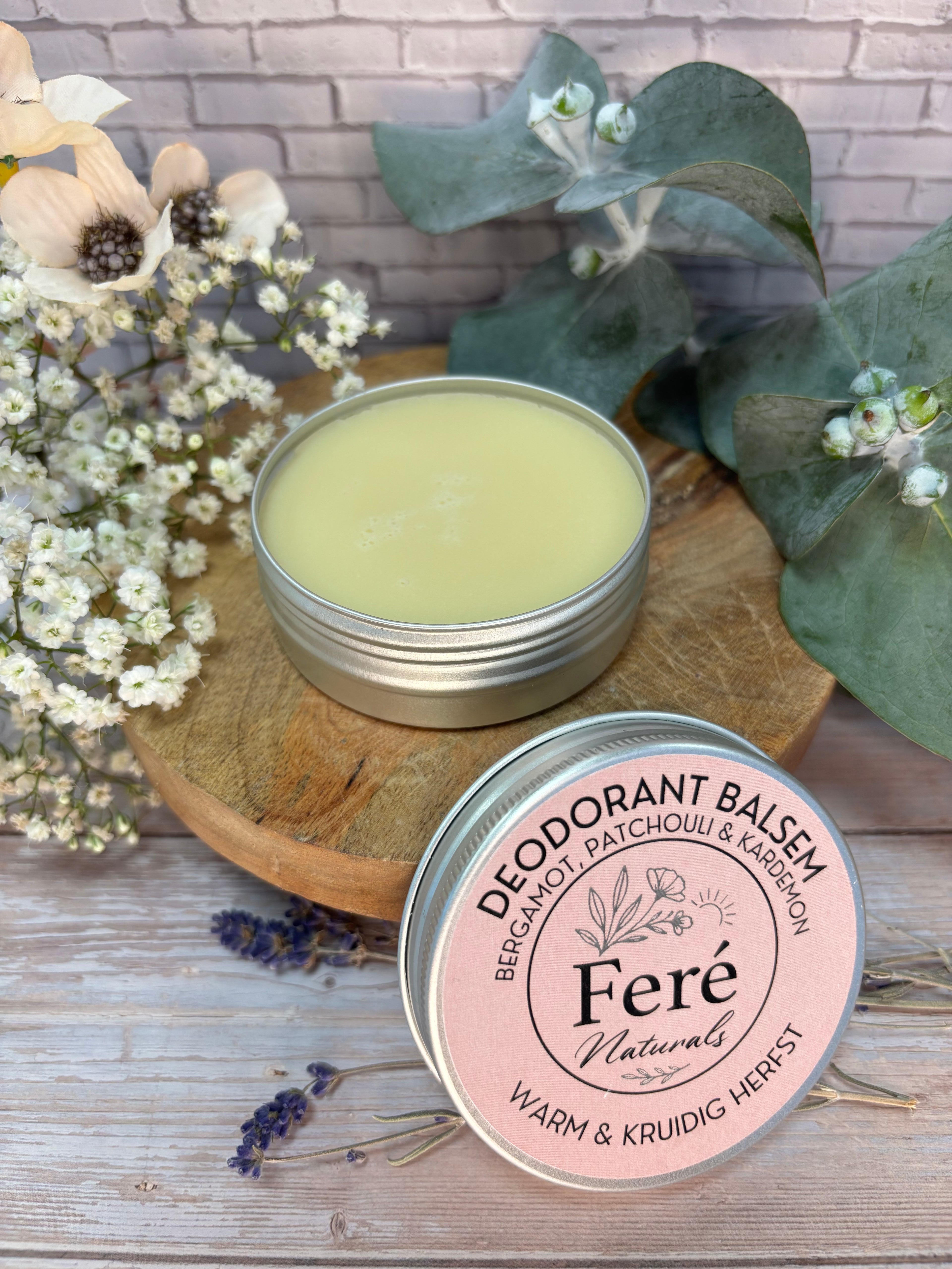 Deodorant  Balsem                 “Warm & Kruidig” Herfst.                              Bergamot, Patchouli, kardemom