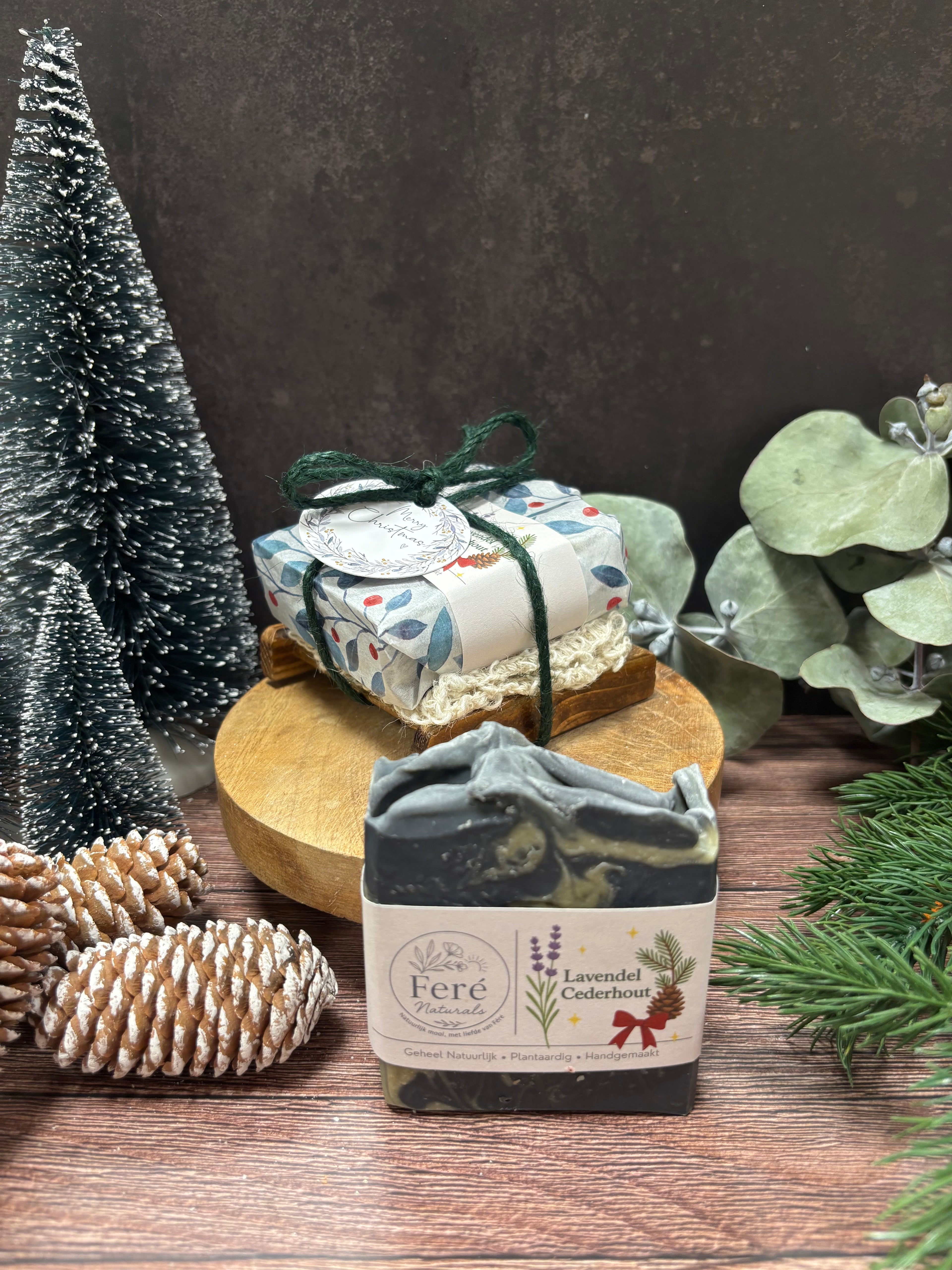 Zeepplankje met Sisalzakje & Zeep  “ Cadeau idee ”